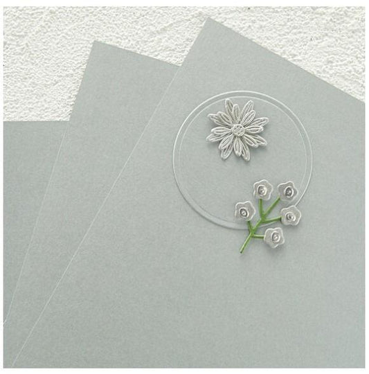 Spellbinders - Brushed Silver Cardstock